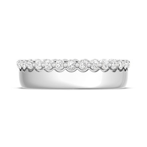1536WDLG white gold band, straight-on view of the polished dome with a diamond edge row