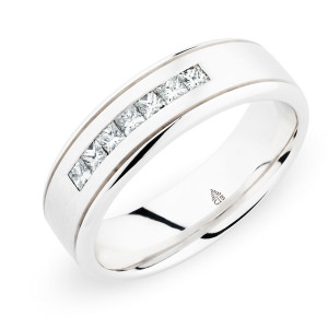 244743 Christian Bauer 14 Karat Diamond Wedding Ring / Band