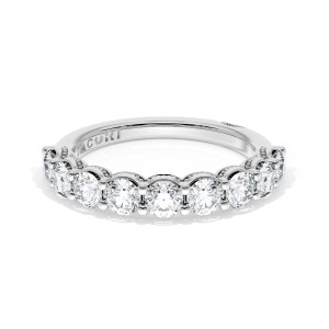 Tacori 4156512 Platinum wedding band top view, round diamonds with beaded milgrain arches