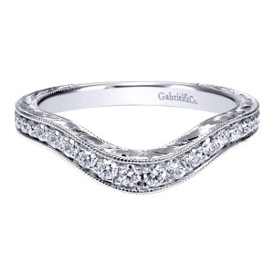 Gabriel 18 Karat Victorian Wedding Band WB11984R6W83JJ