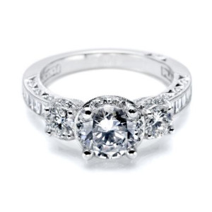 Tacori Crescent 18 Karat Engagement Ring HT2532SM12X