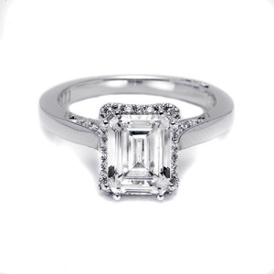 Tacori 18 Karat Dantela Engagement Ring 2620ECLG