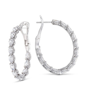 Tacori FE695FW 14 Karat White Gold, angled views of the oval hoop lined inside and out with pear cut diamonds