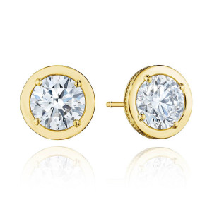 Tacori FE823RD75NDY 18 Karat Yellow Gold, pair of round brilliant diamond studs held by beaded prongs inside a wide flat yellow gold rim, earring turned