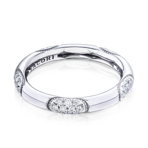 Tacori FR848 18 Karat White Gold, profile view of the band showing milgrain framed pave diamond stations between polished segments
