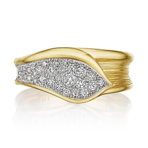 Tacori FR907Y 18 Karat Yellow Gold, top view of the petal band with a leaf panel packed with pave diamonds