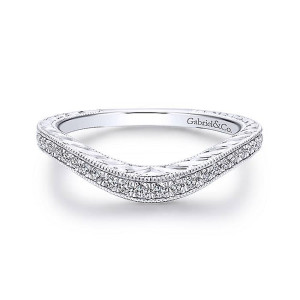 Gabriel 18 Karat Victorian Wedding Band WB12579R4W84JJ