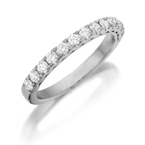 Henri Daussi R14 Single Line Prong Set Diamond Band