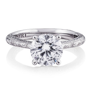 HT2671RD8SE top view, round brilliant center on a hand engraved white metal band with milgrain edges