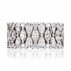 Tacori HT2693B75 Platinum Classic Crescent RoyalT Diamond Wedding Ring