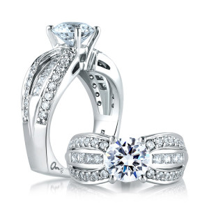 A Jaffe 14 Karat Signature Engagement Ring MES045