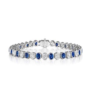 Tacori FB694DBSPLT7 Platinum, laid flat showing alternating bezel set oval blue sapphires and oval diamonds with pave trimmed bezels