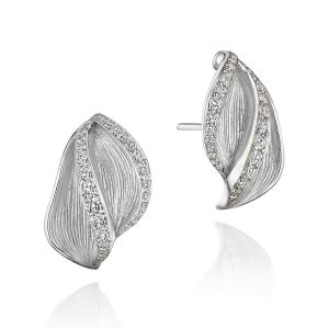 Tacori FE906 18 Karat White Gold, angled pair view of the double petal huggies with ribbed leaves and pave diamond ribbons