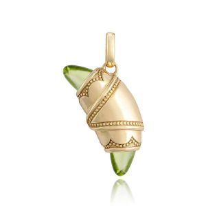 Tacori FN948PERFY 14 Karat Yellow Gold, angled close view of the beaded crescent cookie charm with olive green cabochon tips and open bail