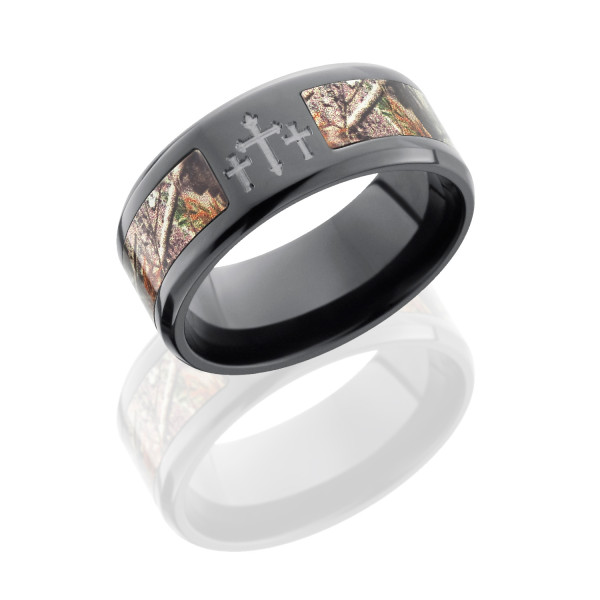 Lashbrook ZCAMO9B15SEG-3XRTAP camo wedding band, angled view of segmented tree branch camo inlay panels with carved crosses on a polished black face