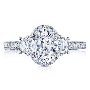 Tacori 2663OV85X65 18 Karat Dantela Engagement Ring
