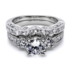Tacori HT2250B 18 Karat Wedding Band