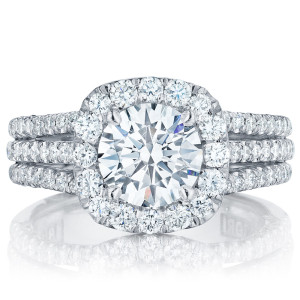 Tacori HT2551CU75 18 Karat Petite Crescent Engagement Ring