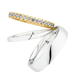Christian Bauer 247068 18 karat yellow gold diamond wedding band, angled view of a rounded profile with a half circle of round stones held in scalloped shared prongs, shown with its matching rings