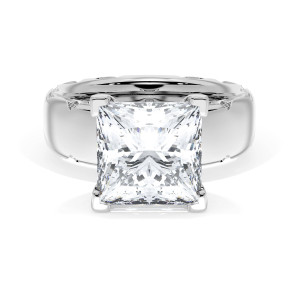 4146PR9 Platinum top view, princess cut center stone in four prongs above a wide polished white metal band
