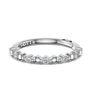 Tacori wedding band 46523B12 Platinum top view of alternating round diamonds and polished beads