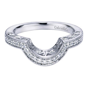 Gabriel & Co. WB5854W44JJ 14 karat white gold Victorian wedding band, front view of the deep curved notch with milgrain edged rails and pierced sides