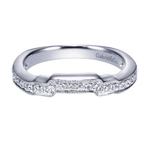 Gabriel & Co. WB4129W44JJ 14 karat white gold Victorian wedding band, angled view of a slim single stone row stepping around a squared central notch