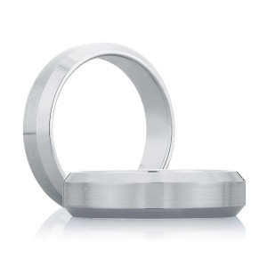 A.JAFFE BR4575-7/PL 7mm beveled edge band - white metal