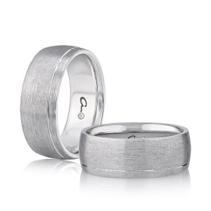 A.JAFFE BB0193 14 Karat diamond wedding ring, front view