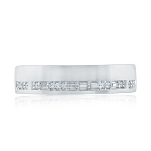 A.JAFFE GR0995Q 18 Karat diamond wedding ring, front view