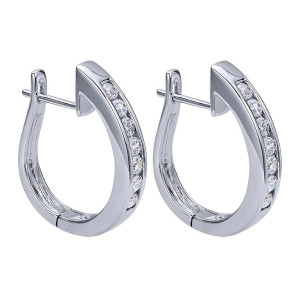 Gabriel Fashion 14 Karat Huggies Huggie Earrings EG303W45JJ