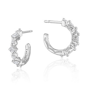 Tacori FE892 18 Karat White Gold, angled view of the open hoop set with alternating carre and round diamonds and milgrain edging