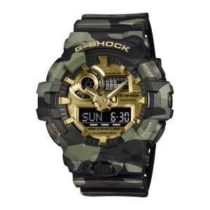 Casio G-Shock GA700CMG-3A watch, front view of the gold tone dial with a wide black panel inside camouflage guards