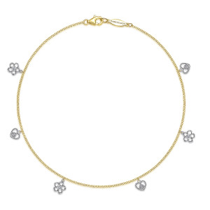 Gabriel & Co. AB103M45JJ 14 karat white and yellow gold anklet, front view of a loop of fine chain with hanging hearts and flowers and a lobster clasp