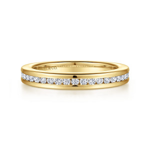 Gabriel & Co. AN14239Y44JJ 14 karat yellow gold Contemporary wedding band, front view of small round stones sitting flush between two raised polished rails