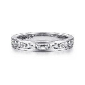 Gabriel & Co. AN16448W43JJ 14 karat white gold Art Deco anniversary band, front view of baguette stones laid end to end between smooth channel walls with a satin look