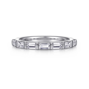 Gabriel & Co. AN16661W43JJ 14 karat white gold Art Deco anniversary band, front view of baguette stones laid lengthwise between small flat bars