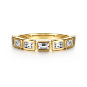 Gabriel & Co. AN16742Y43JJ 14 karat yellow gold Art Deco anniversary band, front view of baguette diamonds lying lengthwise in squared bezel frames along the top