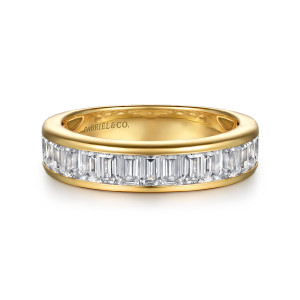 Gabriel & Co. AN16745Y43JJ 14 karat yellow gold Art Deco anniversary band, front view of baguette diamonds filling the channel between a top rail and a bottom rail
