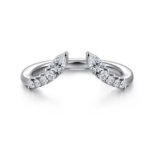Gabriel & Co. AN16809W44JJ 14 karat white gold Contemporary anniversary ring, front view of a curved band with graduated round stones rising to an elongated tip stone