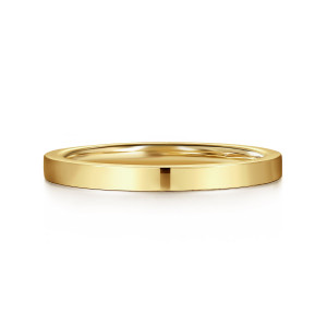 Gabriel & Co. AN17041Y4JJJ 14 karat yellow gold Classic cigar band, front view of the flat polished face with a crisp edge along the top