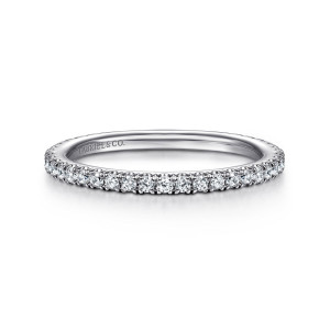Gabriel & Co. AN17050W44JJ 14 karat white gold Contemporary wedding band, front view of tiny round diamonds between small V shaped prongs on a fine hoop