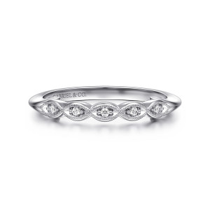 Gabriel & Co. AN17057W44JJ 14 karat white gold Victorian anniversary band, front view of linked pointed oval frames, each with one tiny round stone and beaded edges