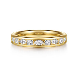Gabriel & Co. AN17113Y44JJ 14 karat yellow gold Contemporary wedding band, front view of pointed oval and square stones alternating between tiny prongs