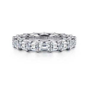 Gabriel & Co. AN17152-6W43JJ 14 karat white gold Contemporary eternity band, front view of rectangular stones lying sideways between ball tipped prongs, with a maker's mark inside