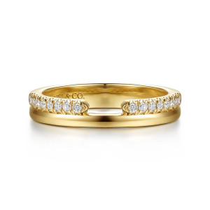 Gabriel & Co. AN17212Y44JJ 14 karat yellow gold Contemporary anniversary band, front view of a stone shelf broken by a squared notch above a plain polished rail
