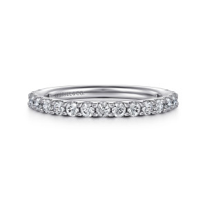 Gabriel & Co. AN7575W44JJ 14 karat white gold Classic wedding band, front view of round diamonds in a straight line, each gripped by small rounded prongs