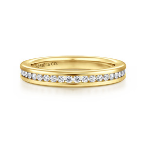 Gabriel & Co. AN7578Y44JJ 14 karat yellow gold Contemporary wedding band, front view of round stones sunk between two rounded rails with a maker's mark inside
