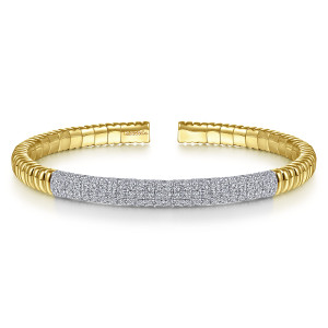 Gabriel & Co. BG4231-62Y45JJ 14 karat yellow gold Lusso bangle, front view of the ridged open cuff with a long pave bar across the front