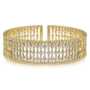 Gabriel & Co. BG4334-57Y45JJ 14 karat yellow gold Bujukan bangle, front view of the lattice face with kite shaped pave clusters and round bezel stones